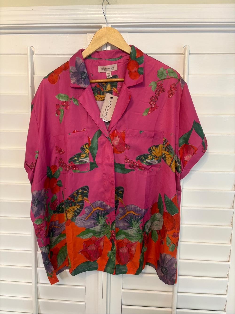 Philosophy Pink Butterfly Short Sleeve Button Down Size 2X